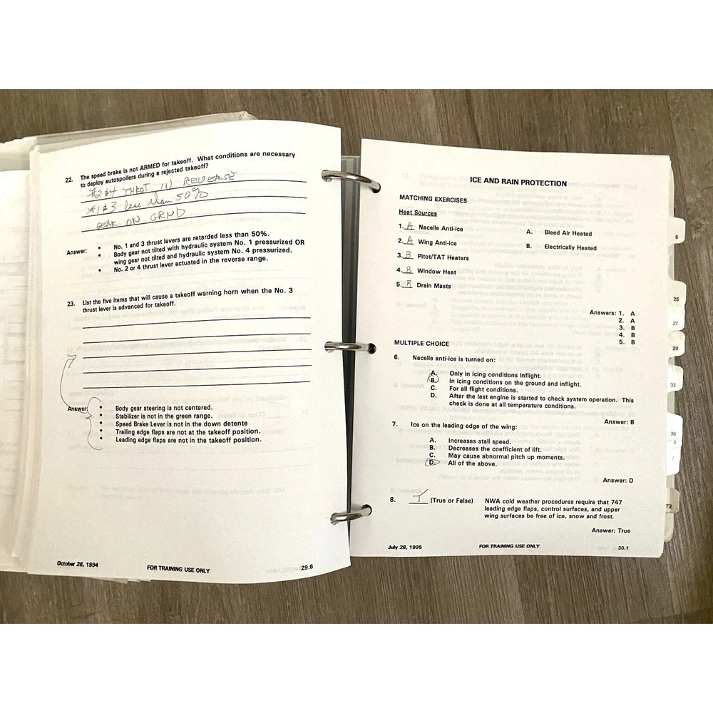 Northwest B747 Flight Crew Training Manual Binder Original Set 2 80s 90s NWA‎